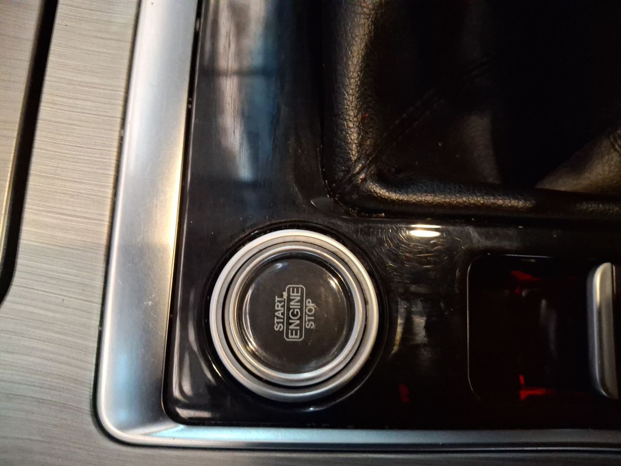 Jetour X70 — foto 37 de 37
