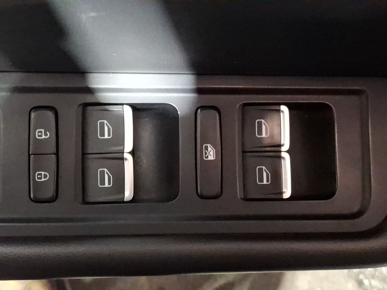 Jetour X70 — foto 23 de 37