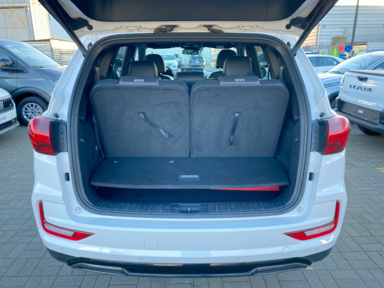 SSANGYONG - 14