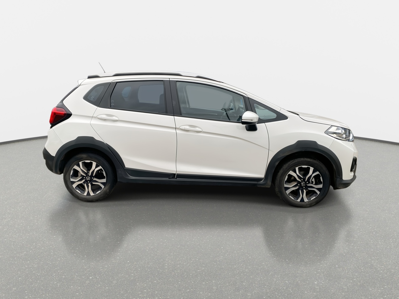 Honda WR-V — foto 9 de 35