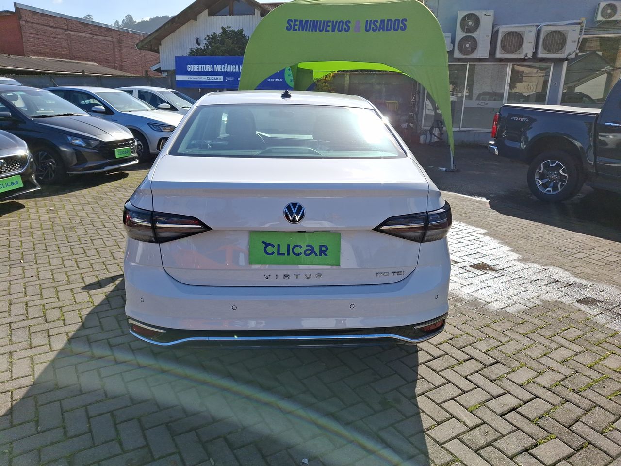 VOLKSWAGEN - 6