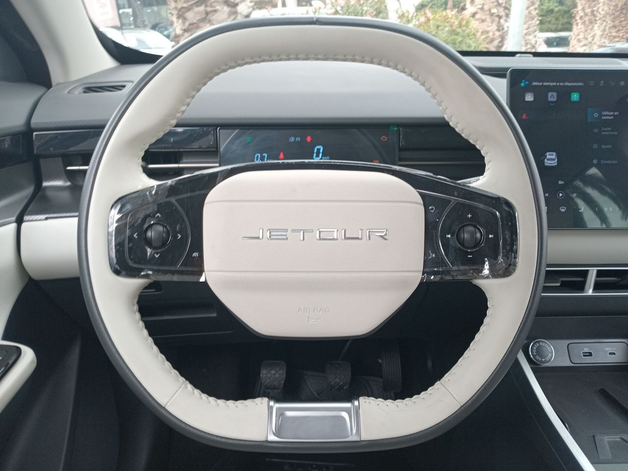 JETOUR - 24