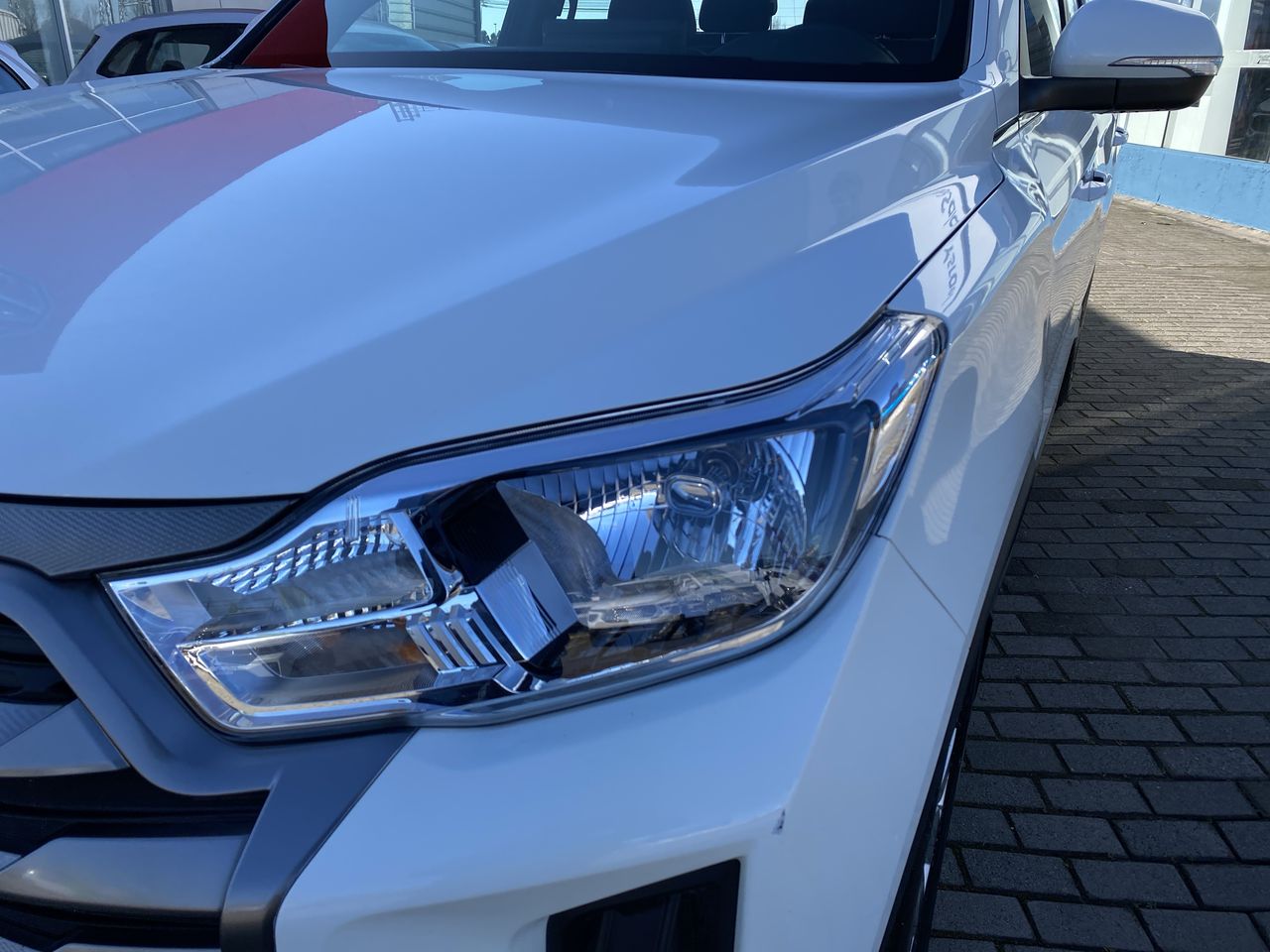 SsangYong Musso — foto 12 de 28