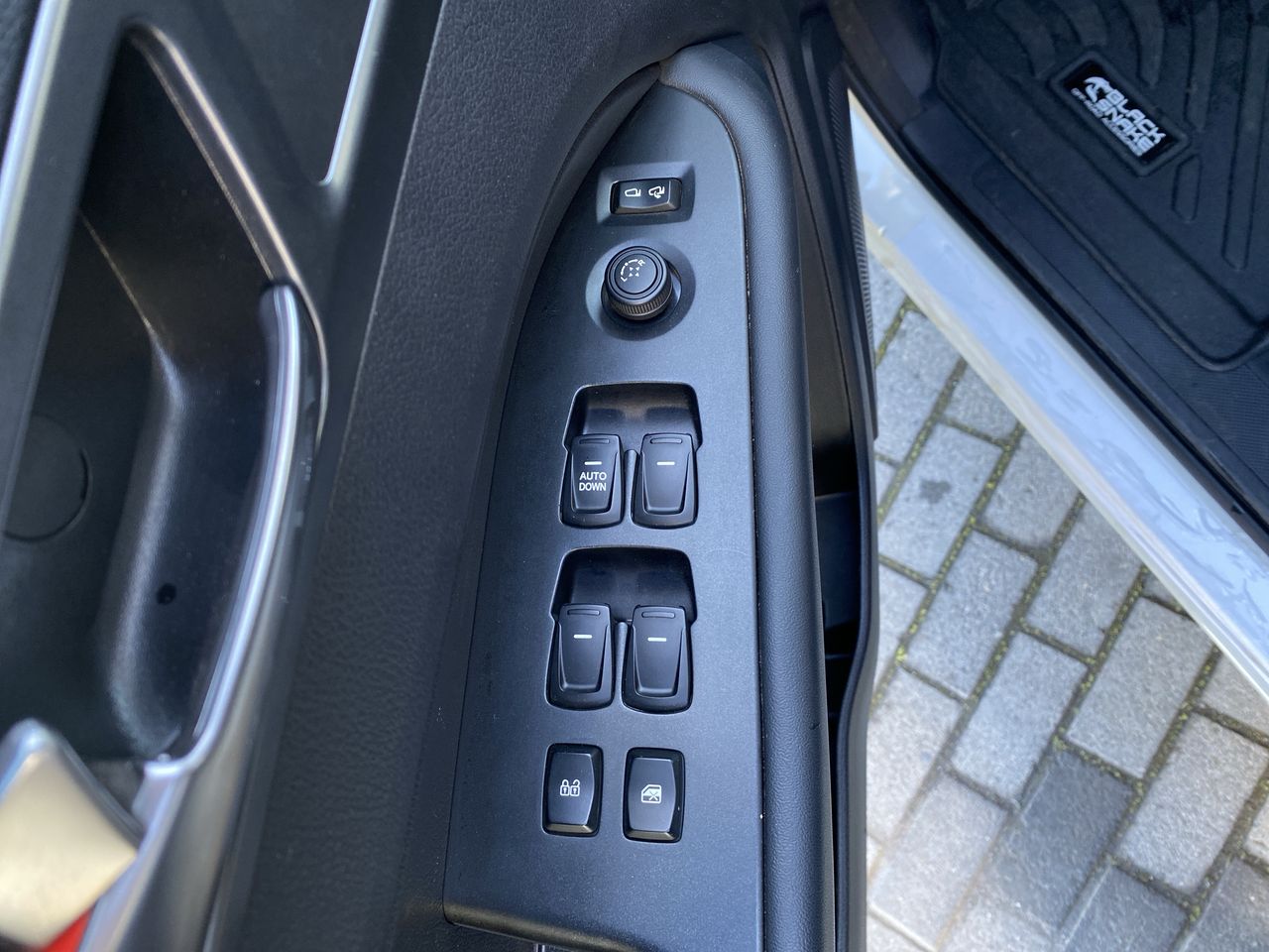 SsangYong Musso — foto 16 de 28