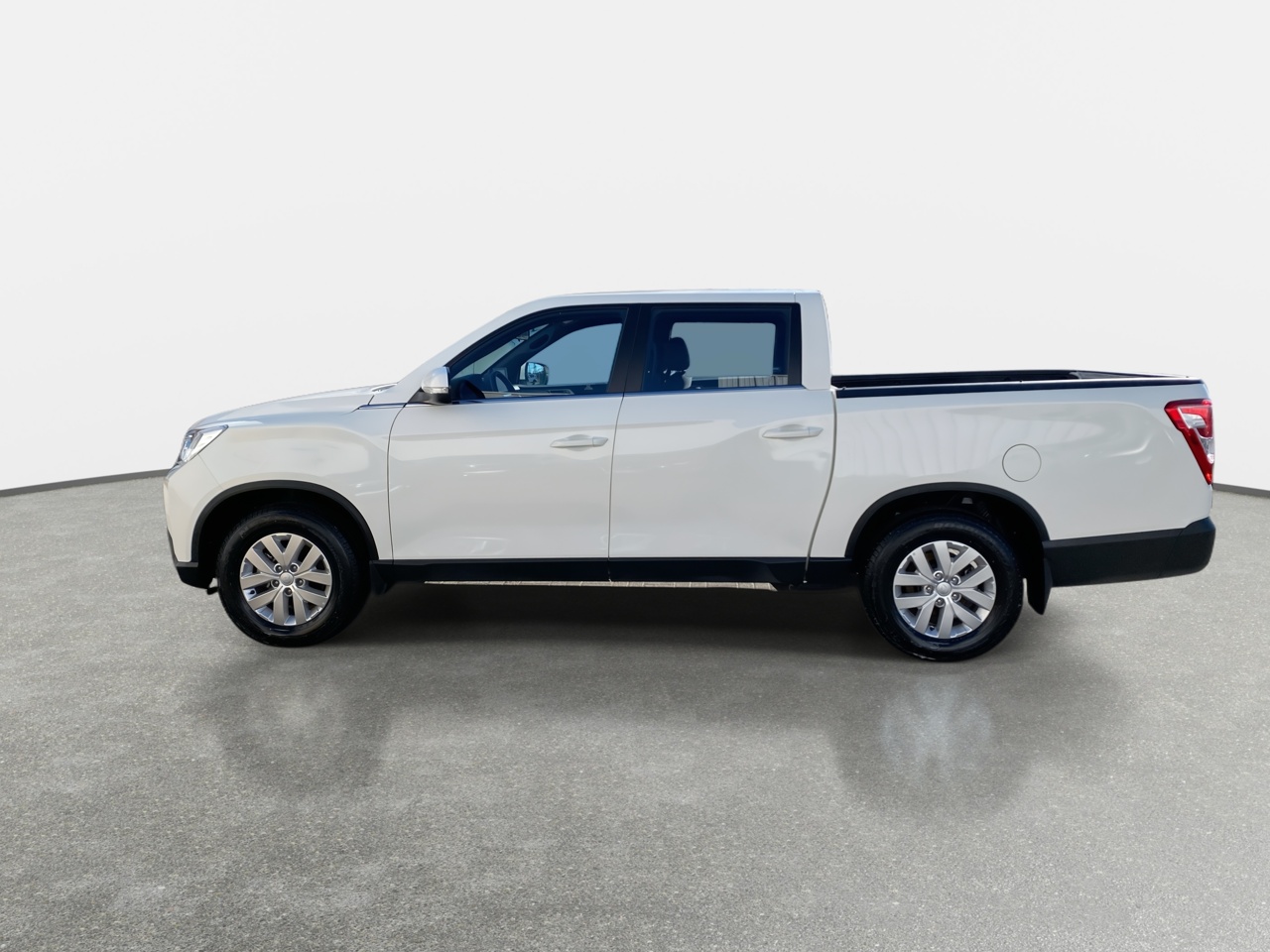 SSANGYONG - 4