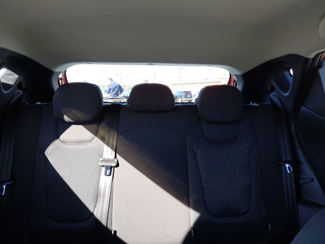 Volkswagen Taos — foto 5 de 25