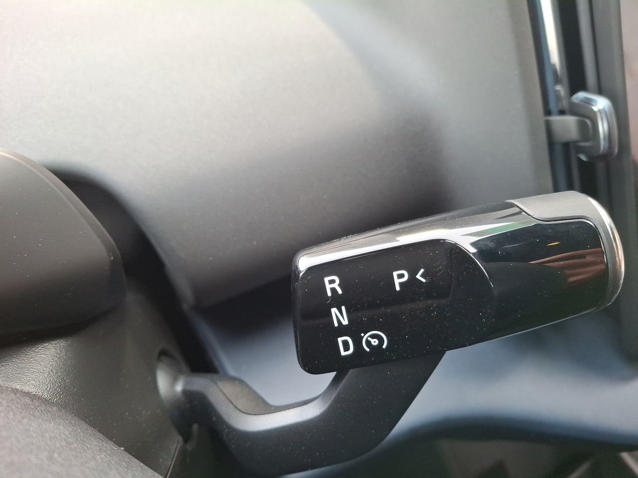 VOLVO - 28
