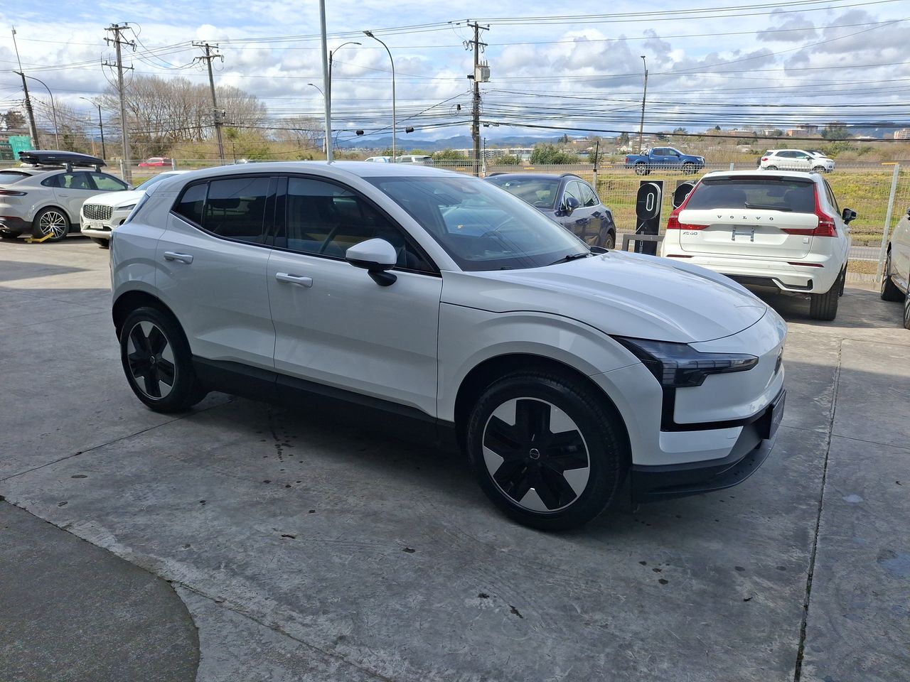 VOLVO - 1