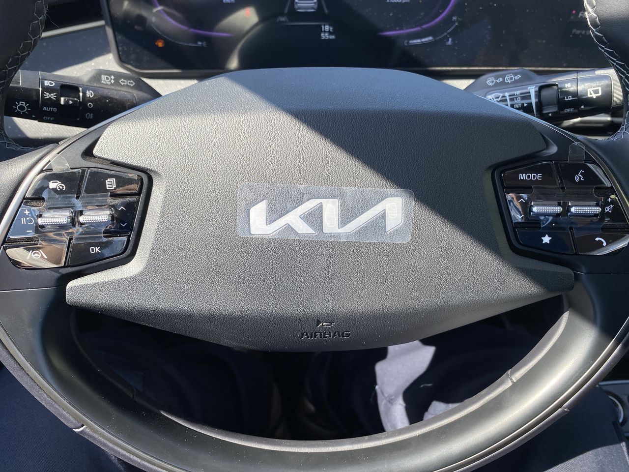 KIA - 27