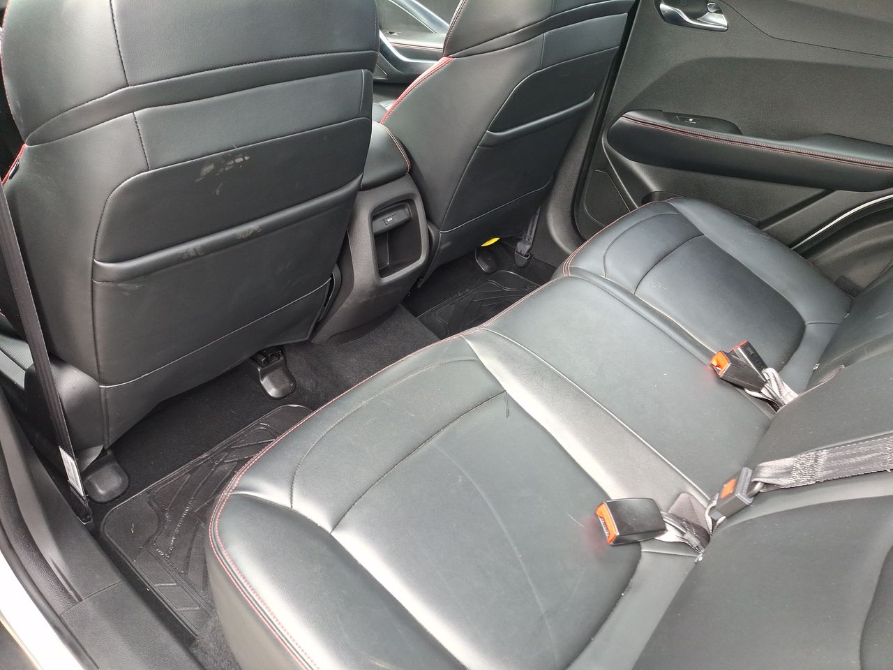 Chevrolet Groove — foto 12 de 37