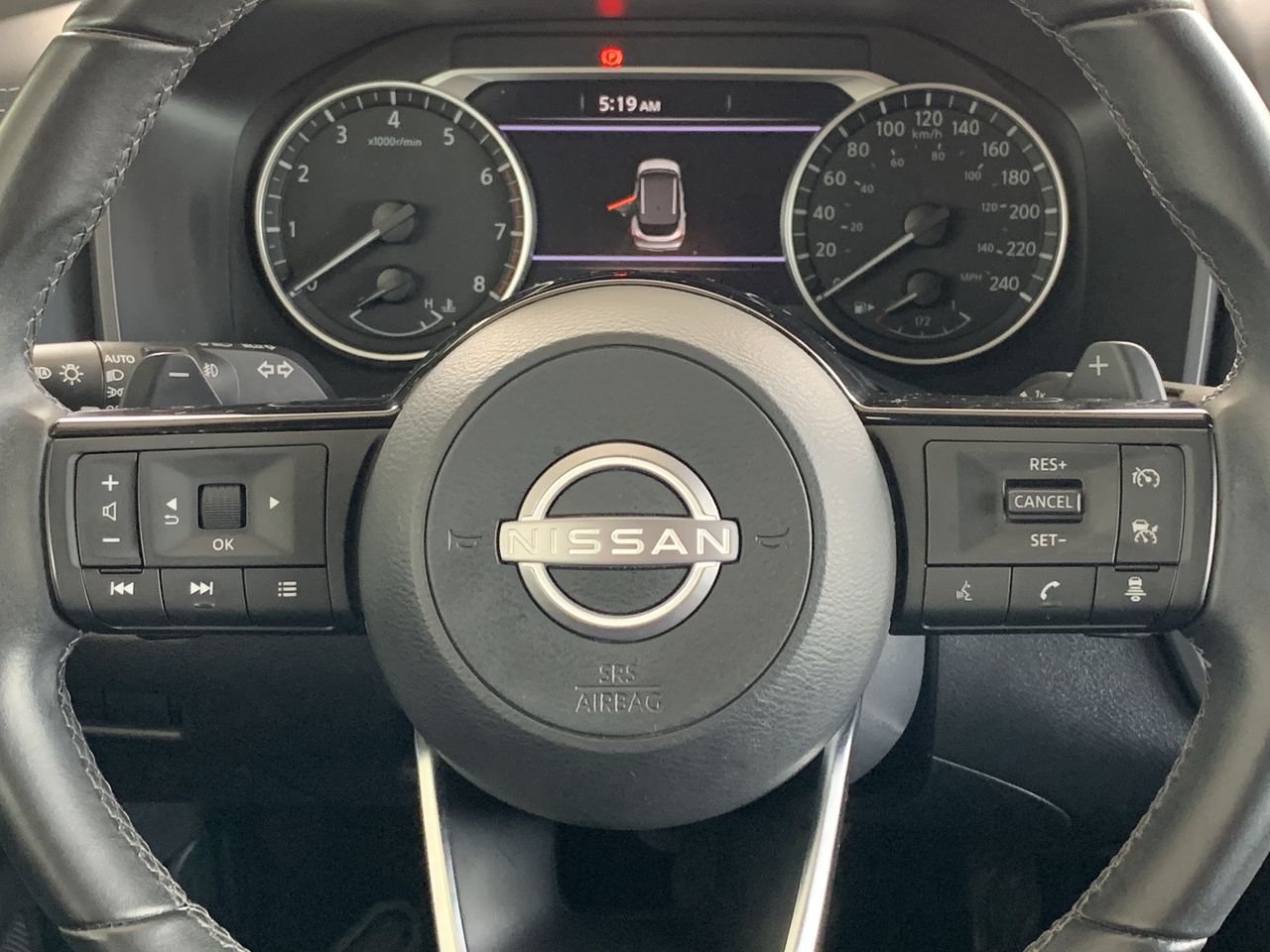 Nissan Qashqai — foto 20 de 29