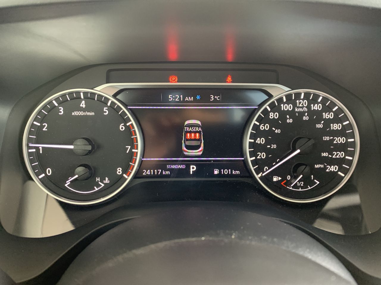 Nissan Qashqai — foto 21 de 29
