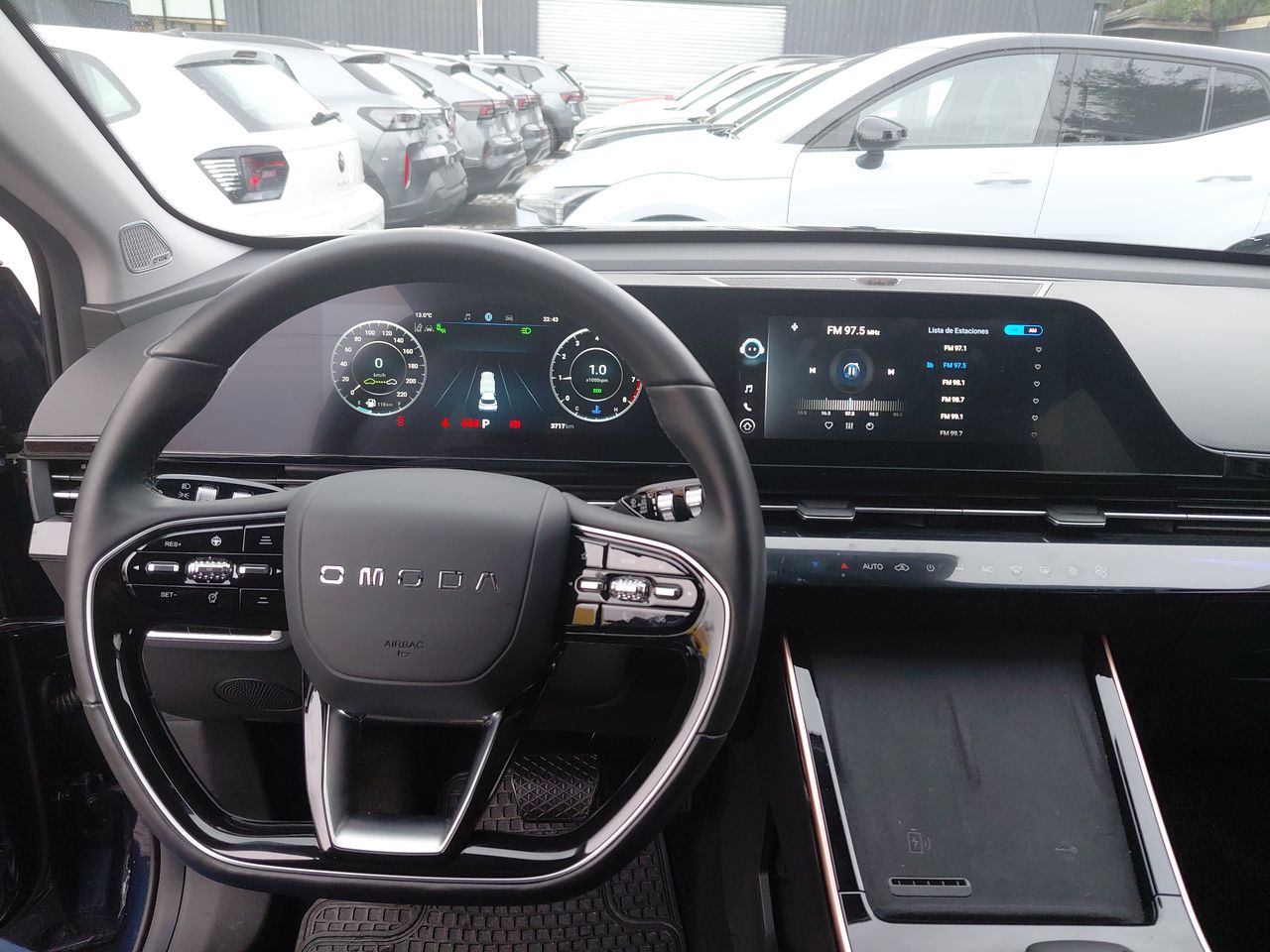 Omoda C5 — foto 22 de 26