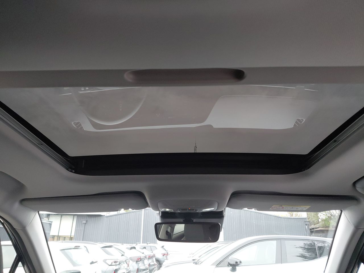 Omoda C5 — foto 23 de 26