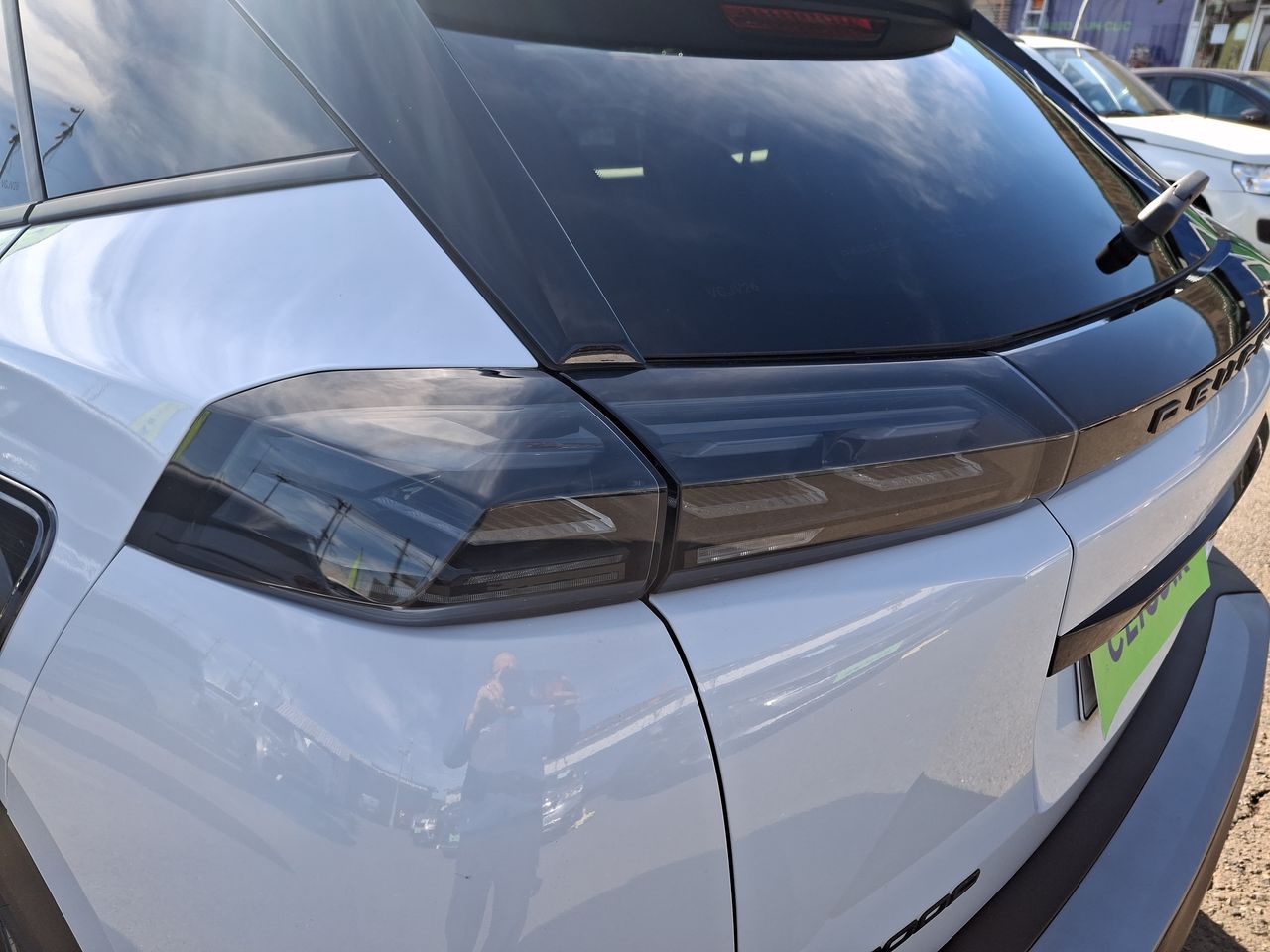 Peugeot 2008 — foto 21 de 35