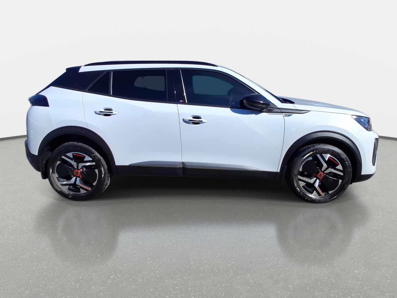 Peugeot 2008 — foto 9 de 35
