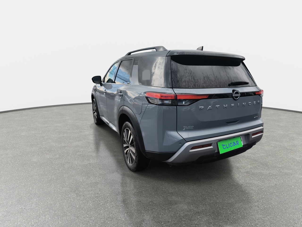 NISSAN - 5