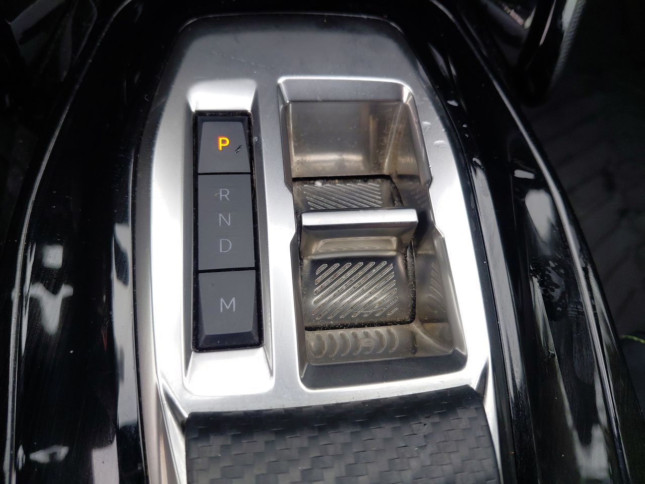 PEUGEOT - 20