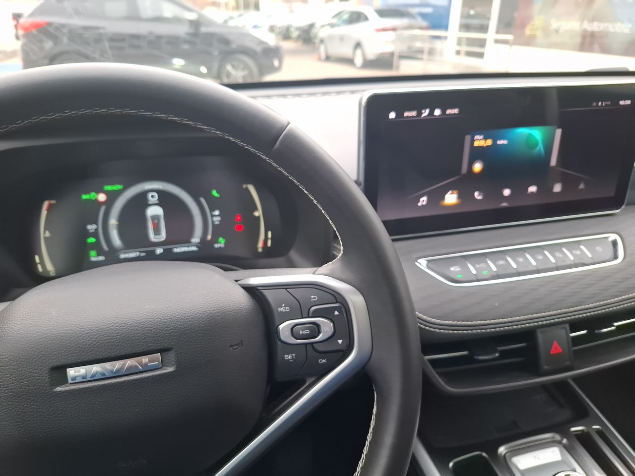 Great Wall Haval Jolion — foto 25 de 29