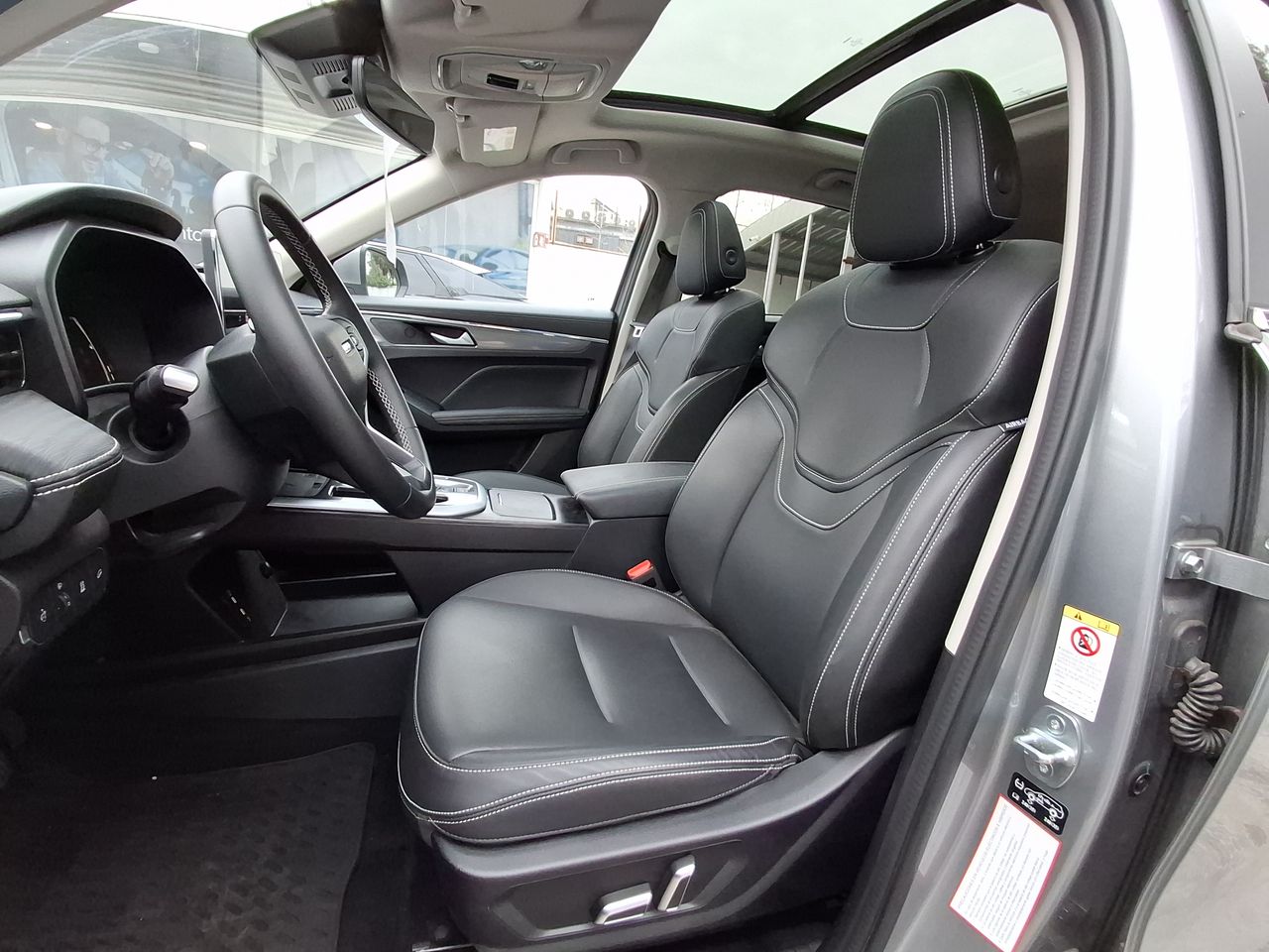 Great Wall Haval Jolion — foto 9 de 29