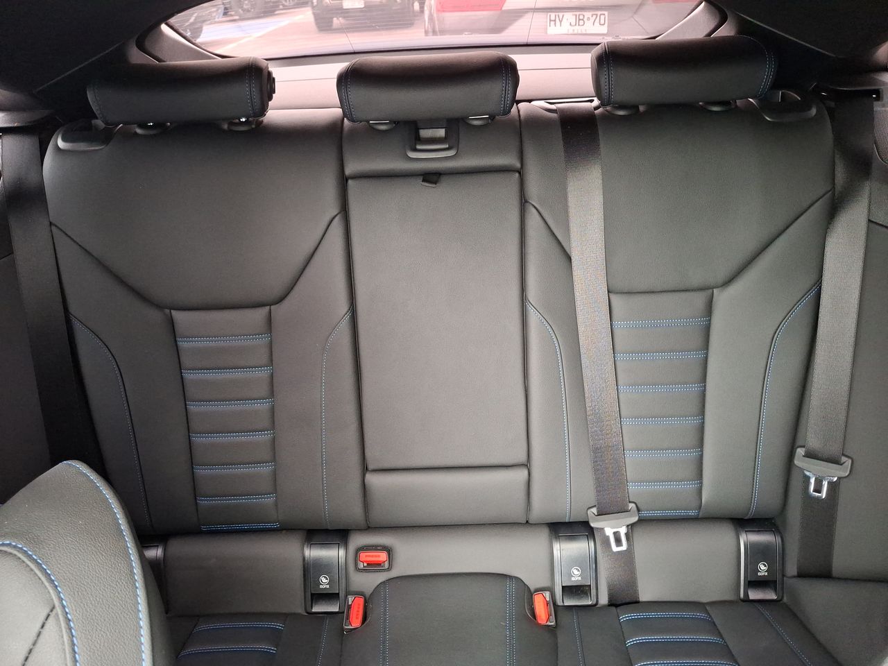 BMW - 4