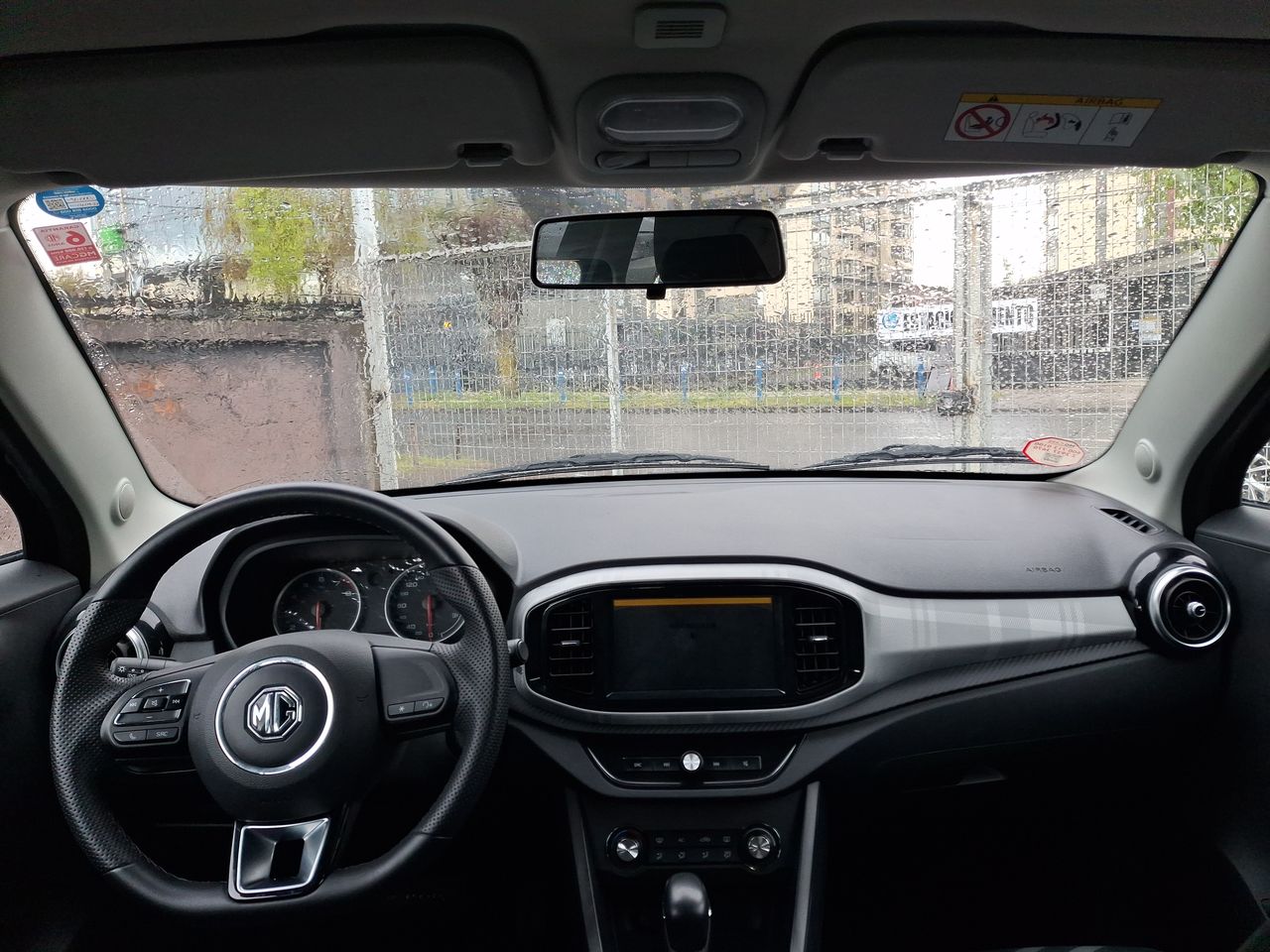 MG Zs — foto 10 de 34
