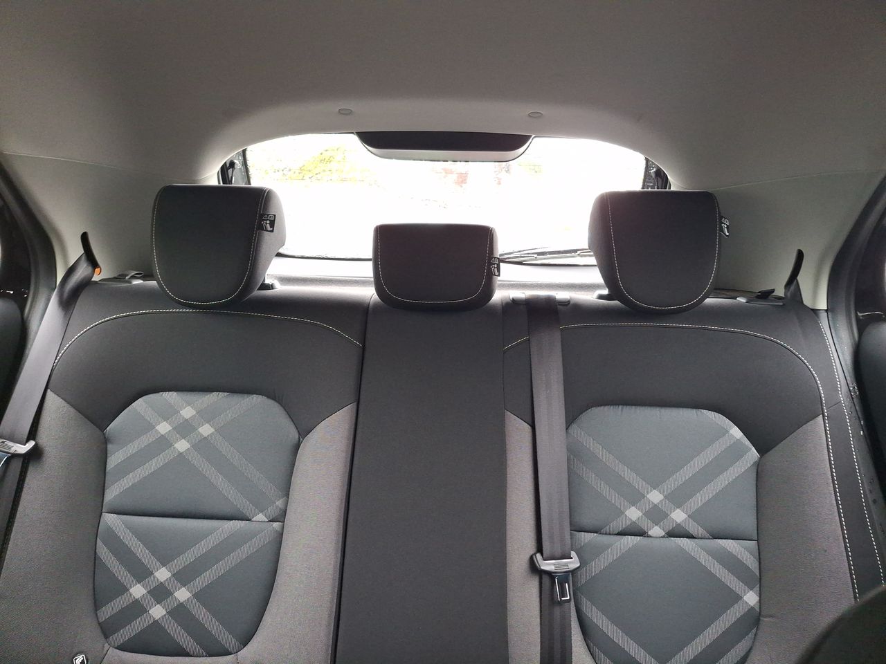 MG Zs — foto 14 de 34