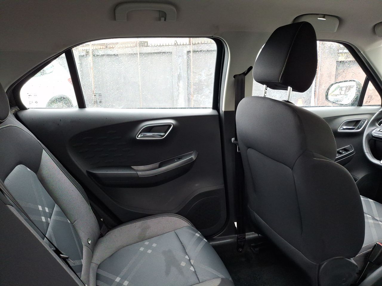 MG Zs — foto 16 de 34