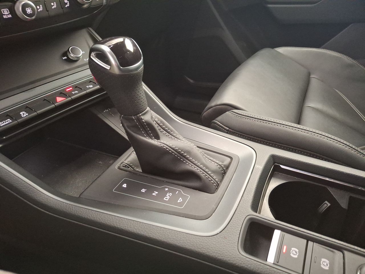 AUDI - 23