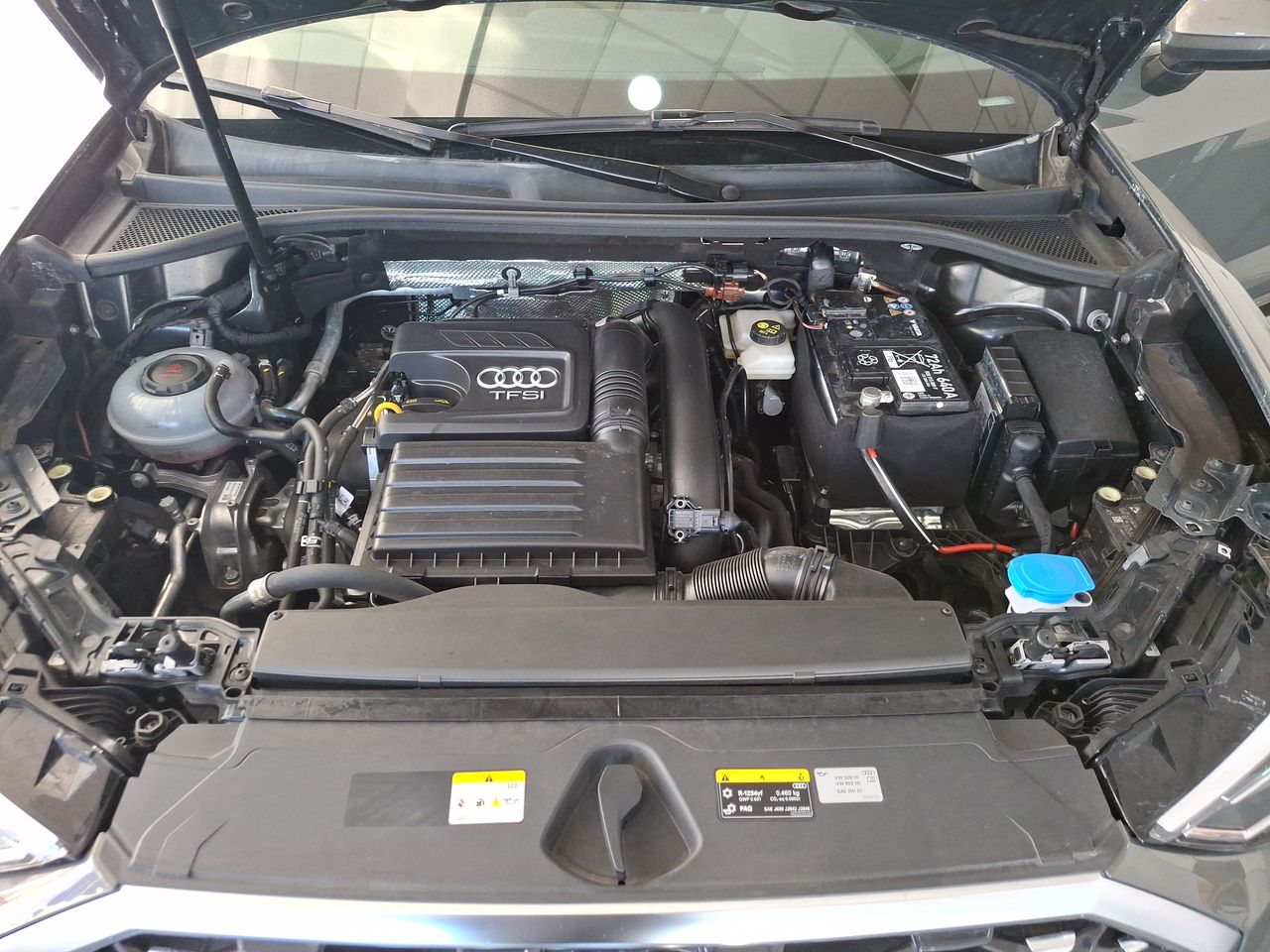 AUDI - 10