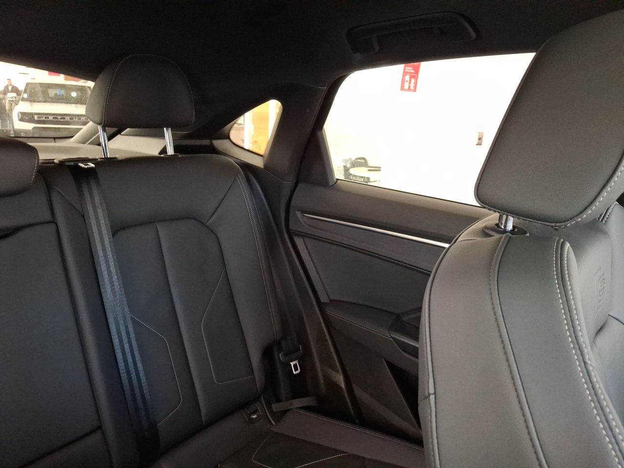 AUDI - 6