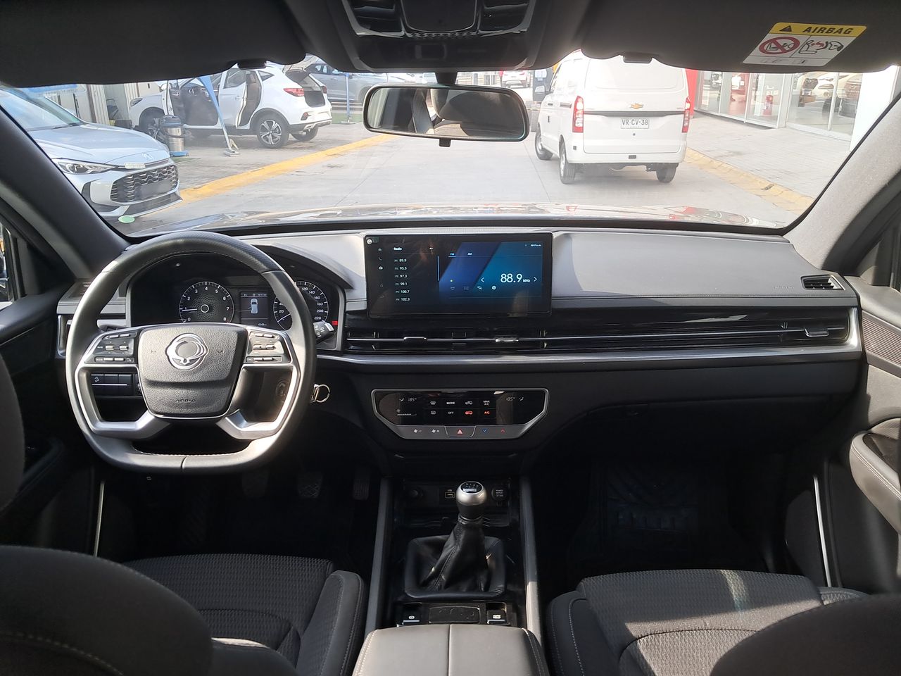 SSANGYONG - 9