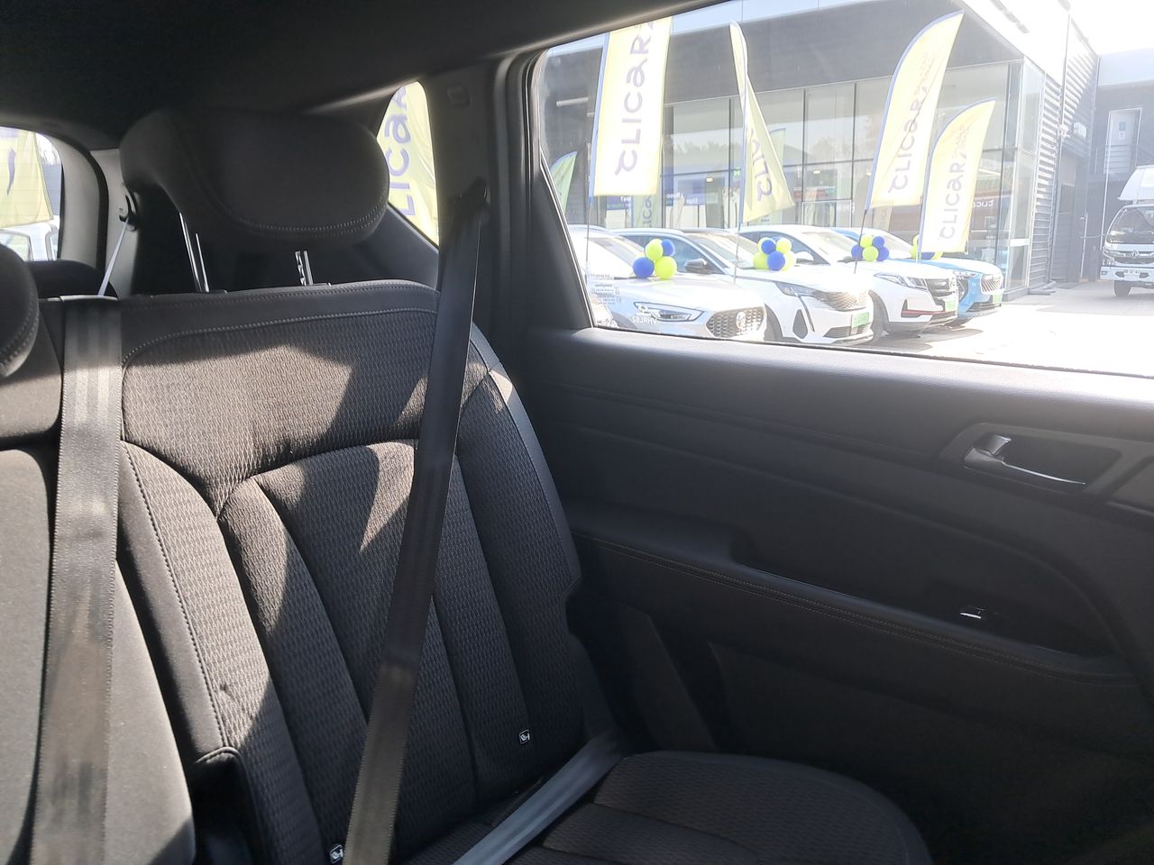 SSANGYONG - 14