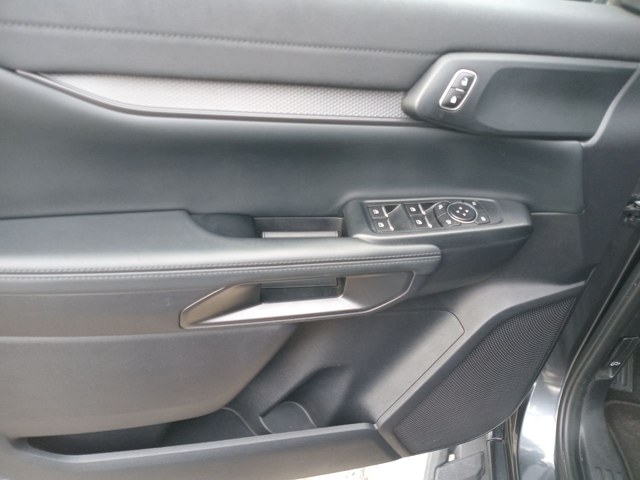 Ford Ranger — foto 19 de 31
