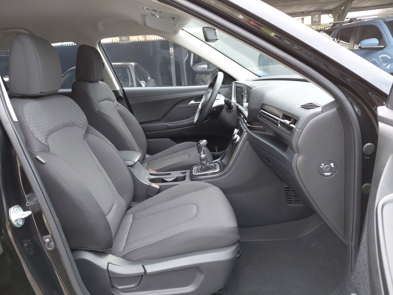 HYUNDAI - 2