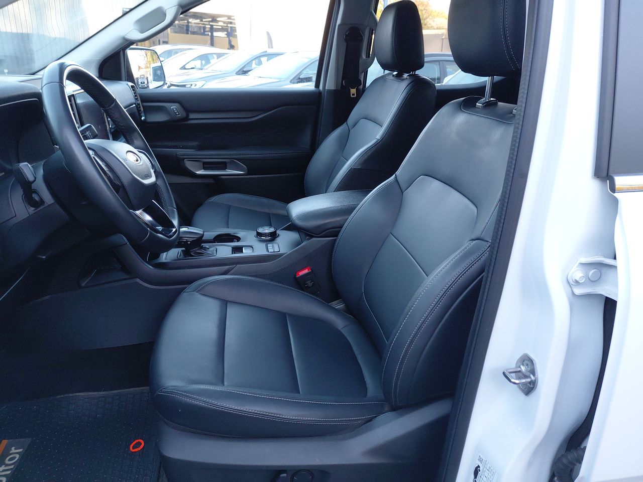Ford Ranger — foto 23 de 34