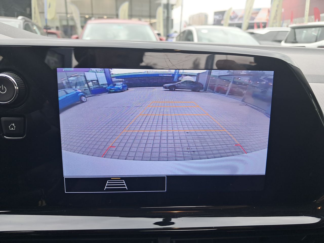 Chevrolet Montana — foto 28 de 33