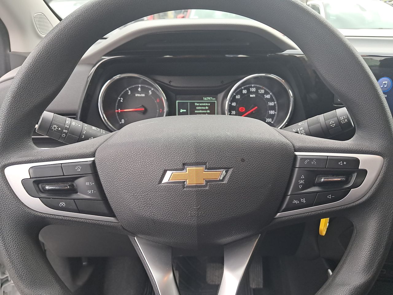 Chevrolet Montana — foto 25 de 33