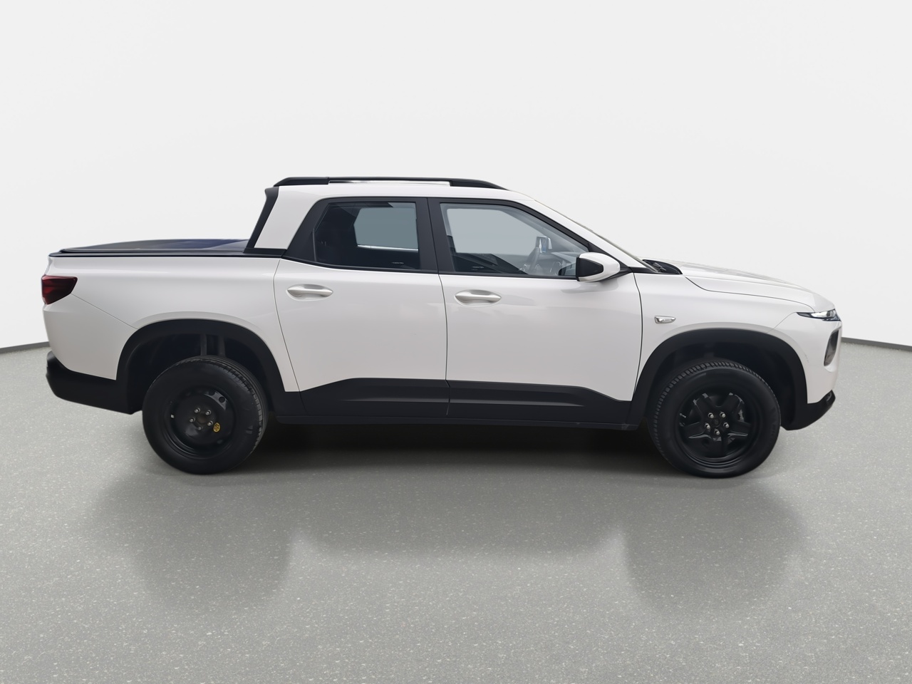 Chevrolet Montana — foto 9 de 33
