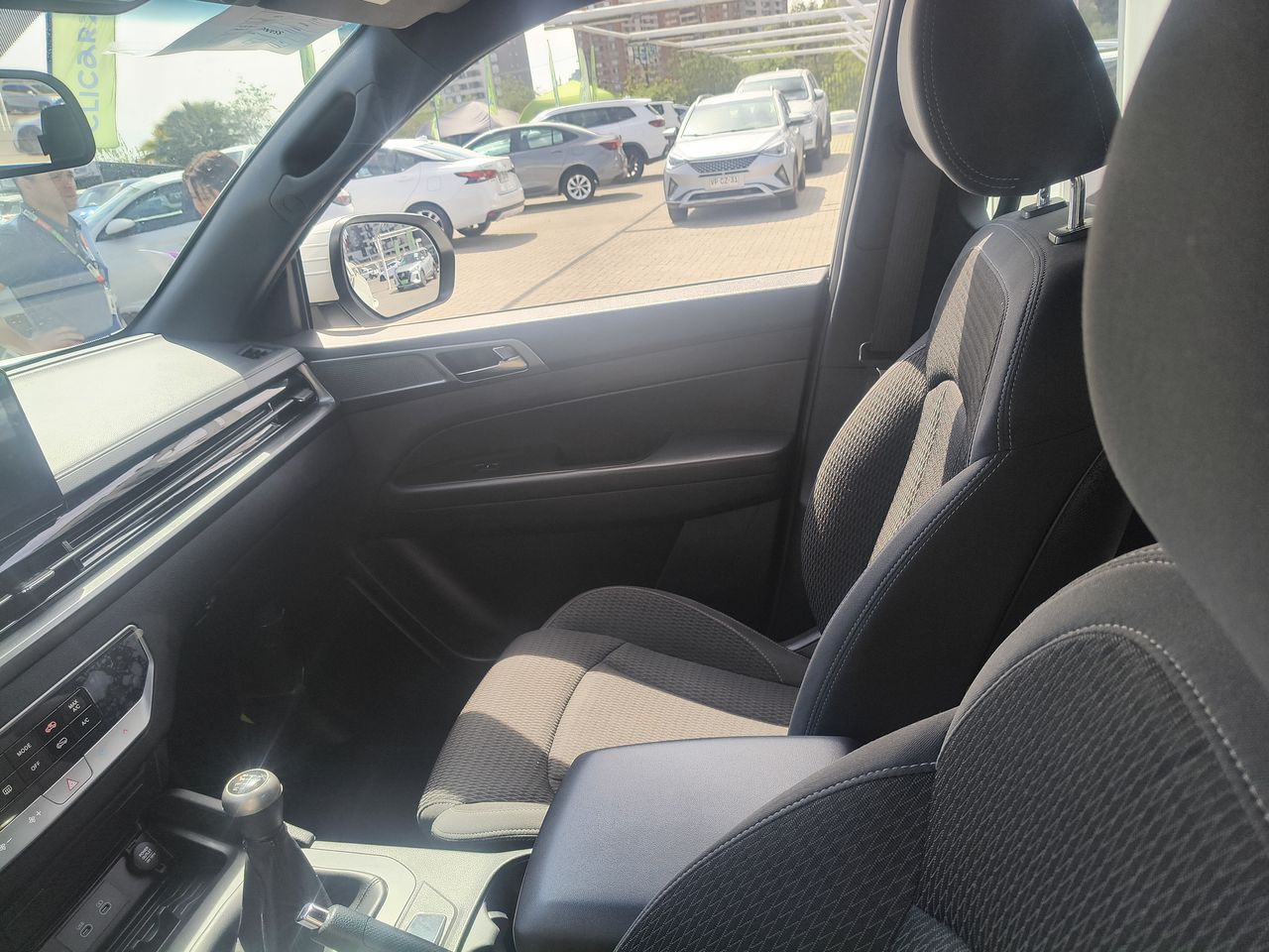 SsangYong Musso — foto 11 de 30