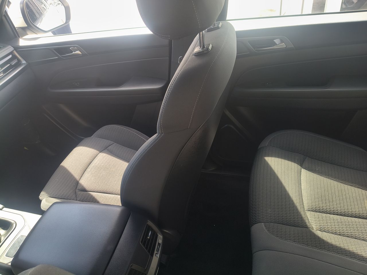 SsangYong Musso — foto 12 de 30