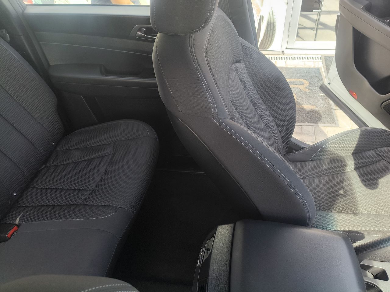 SsangYong Musso — foto 16 de 30