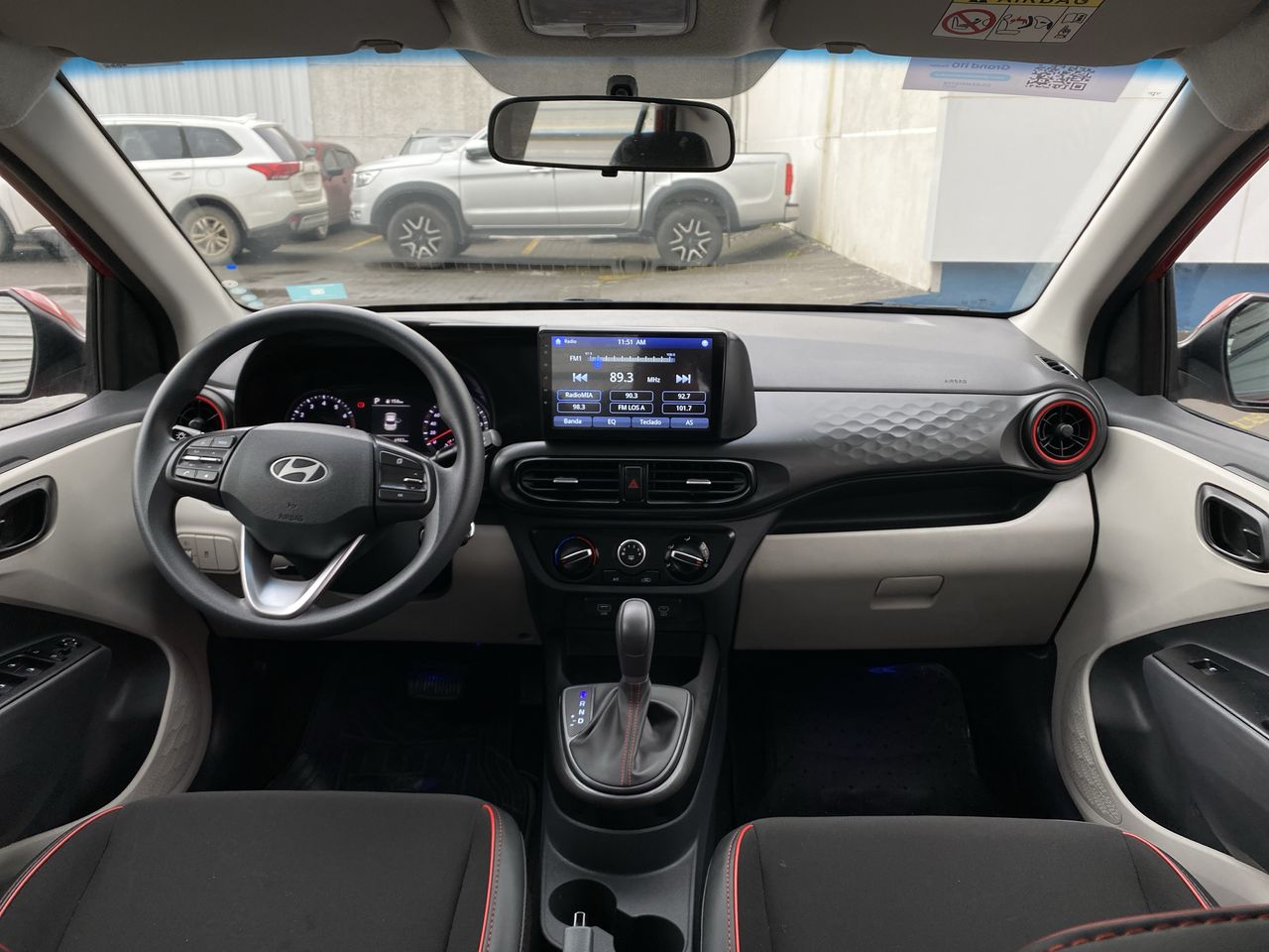 HYUNDAI - 1