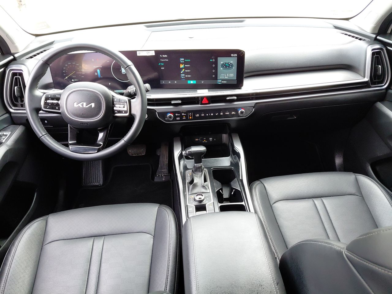 KIA Sorento — foto 31 de 35