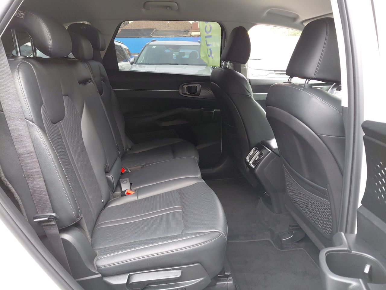 KIA Sorento — foto 33 de 35