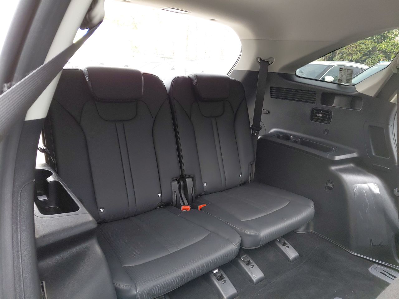 KIA Sorento — foto 34 de 35
