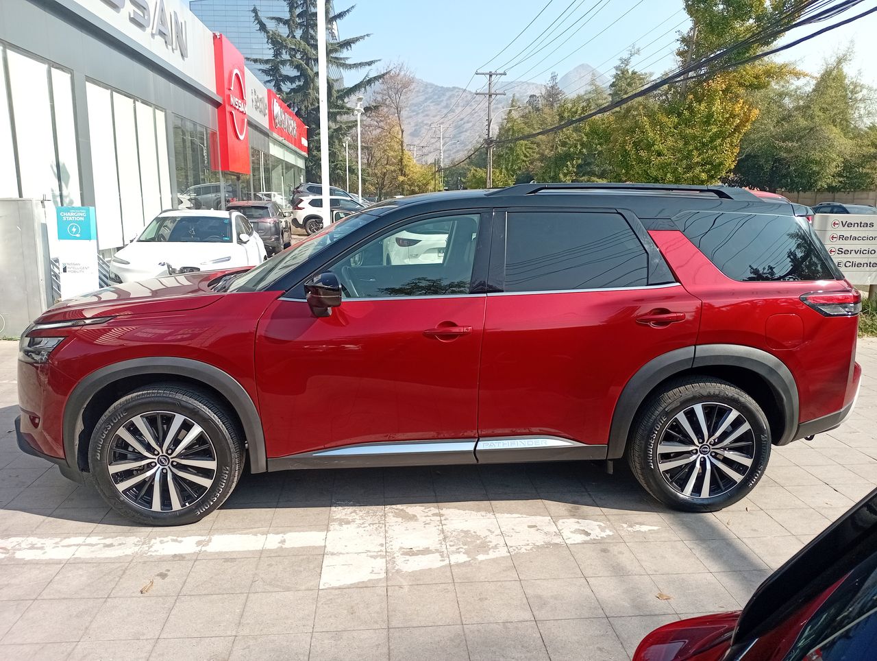 NISSAN - 4