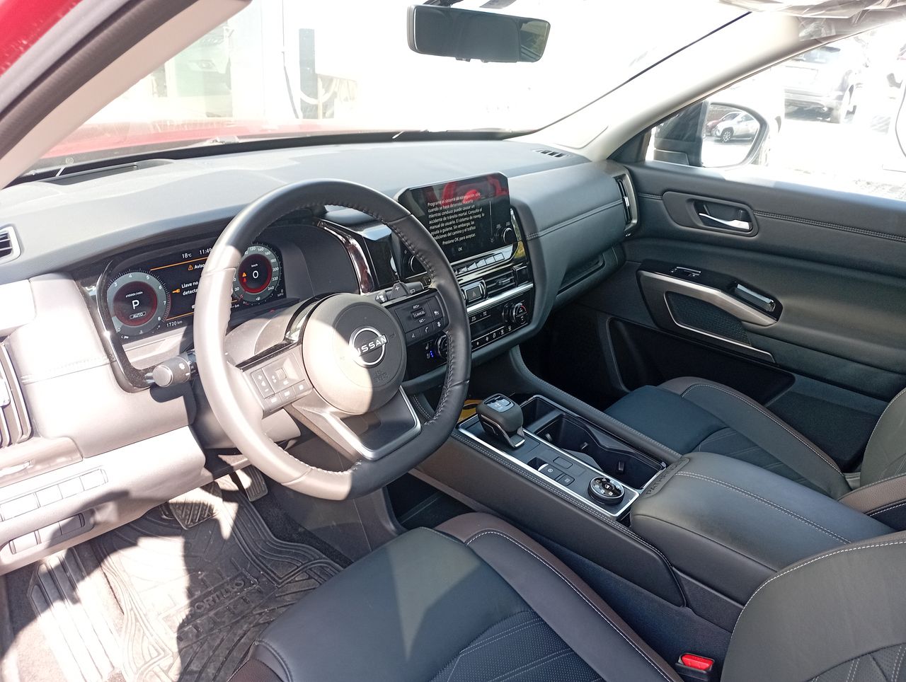 NISSAN - 2