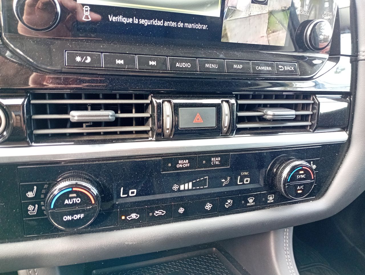 NISSAN - 30