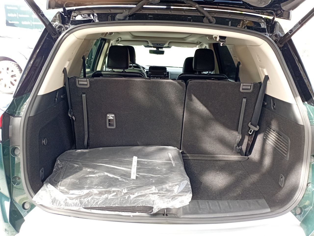 NISSAN - 21